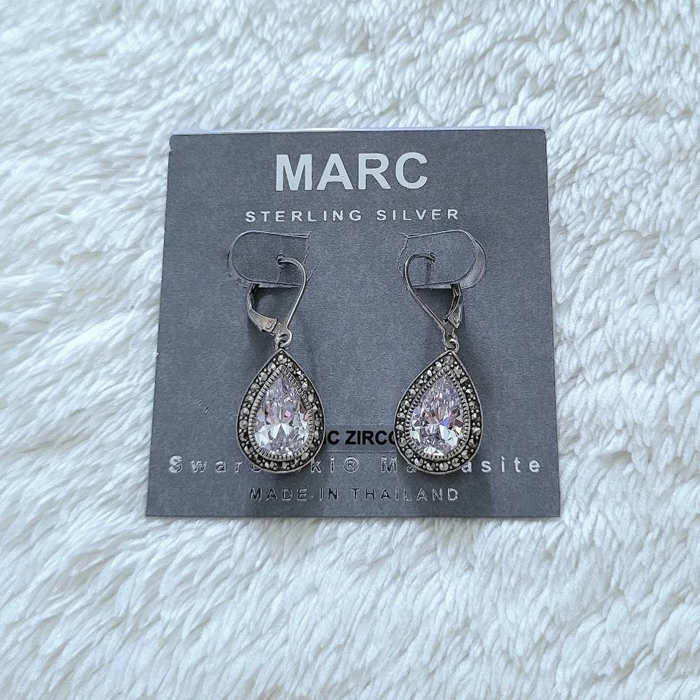 MARC Cubic Zirconia💎 Teardrop💧 Earrings with Swarovski Marcasite Gemstones - Picture 11 of 15